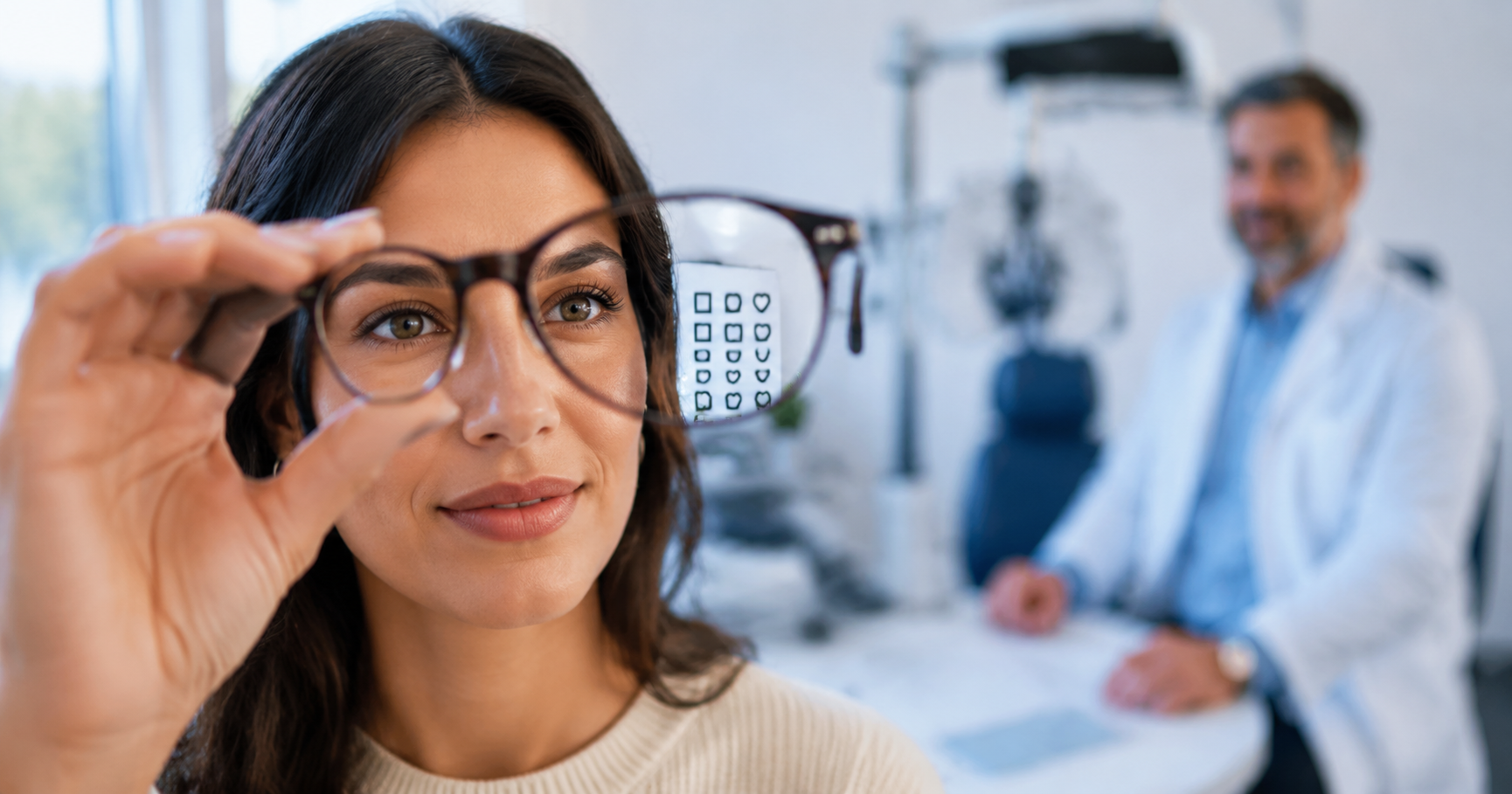 signs you need glasses